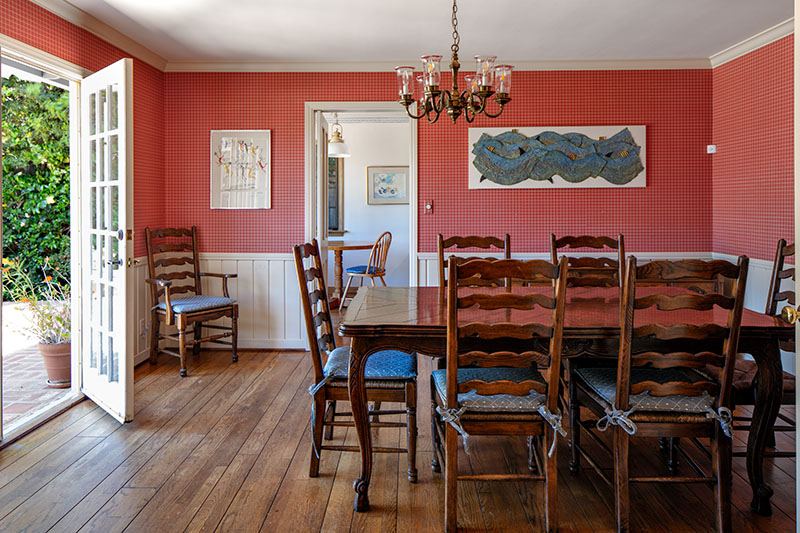 Romany Drive dining room